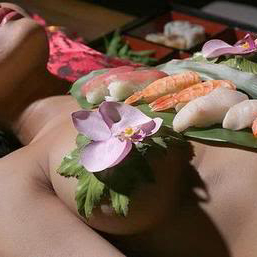 nyotaimori